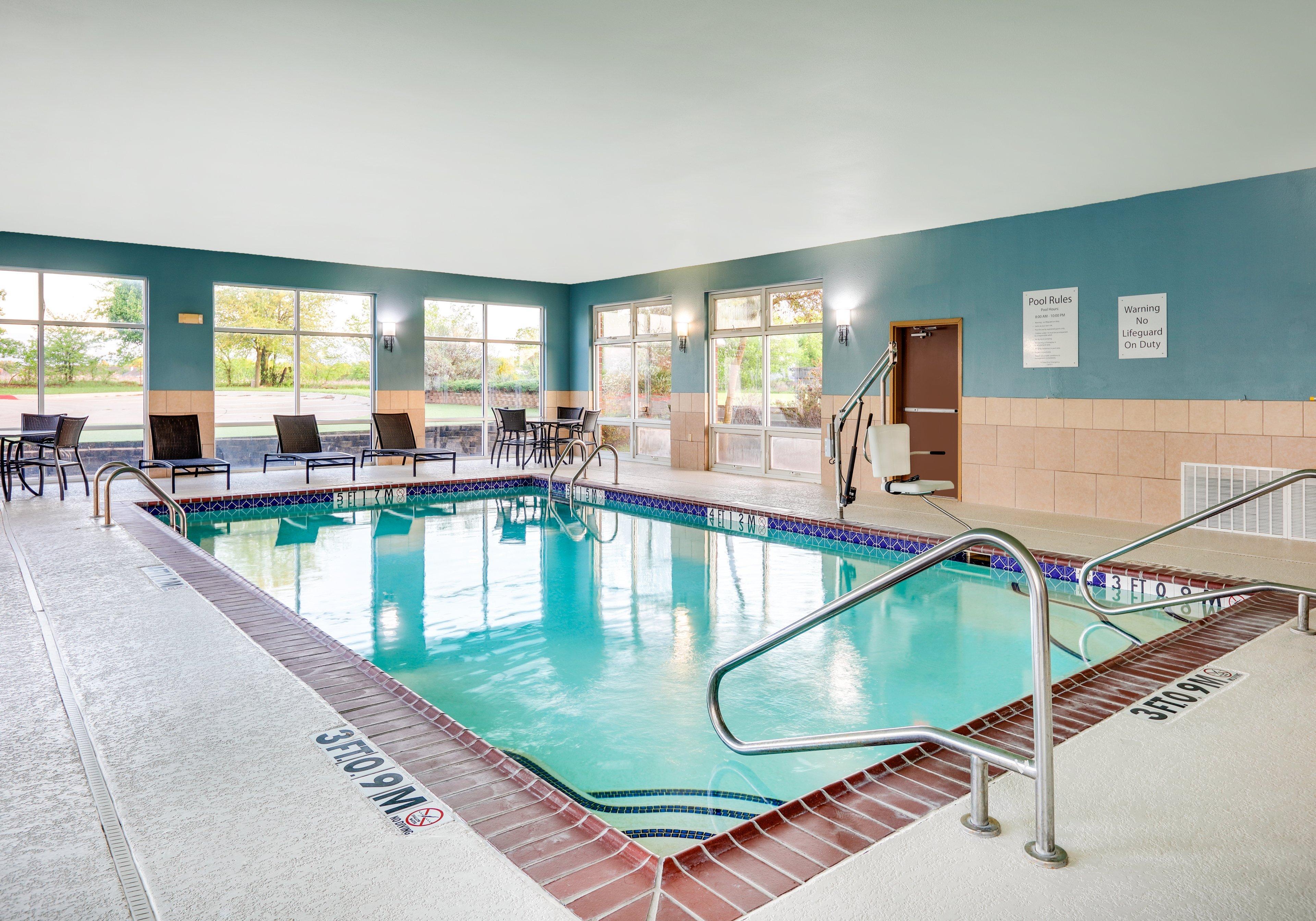 Holiday Inn Express Hotel & Suites Cleburne By Ihg Extérieur photo