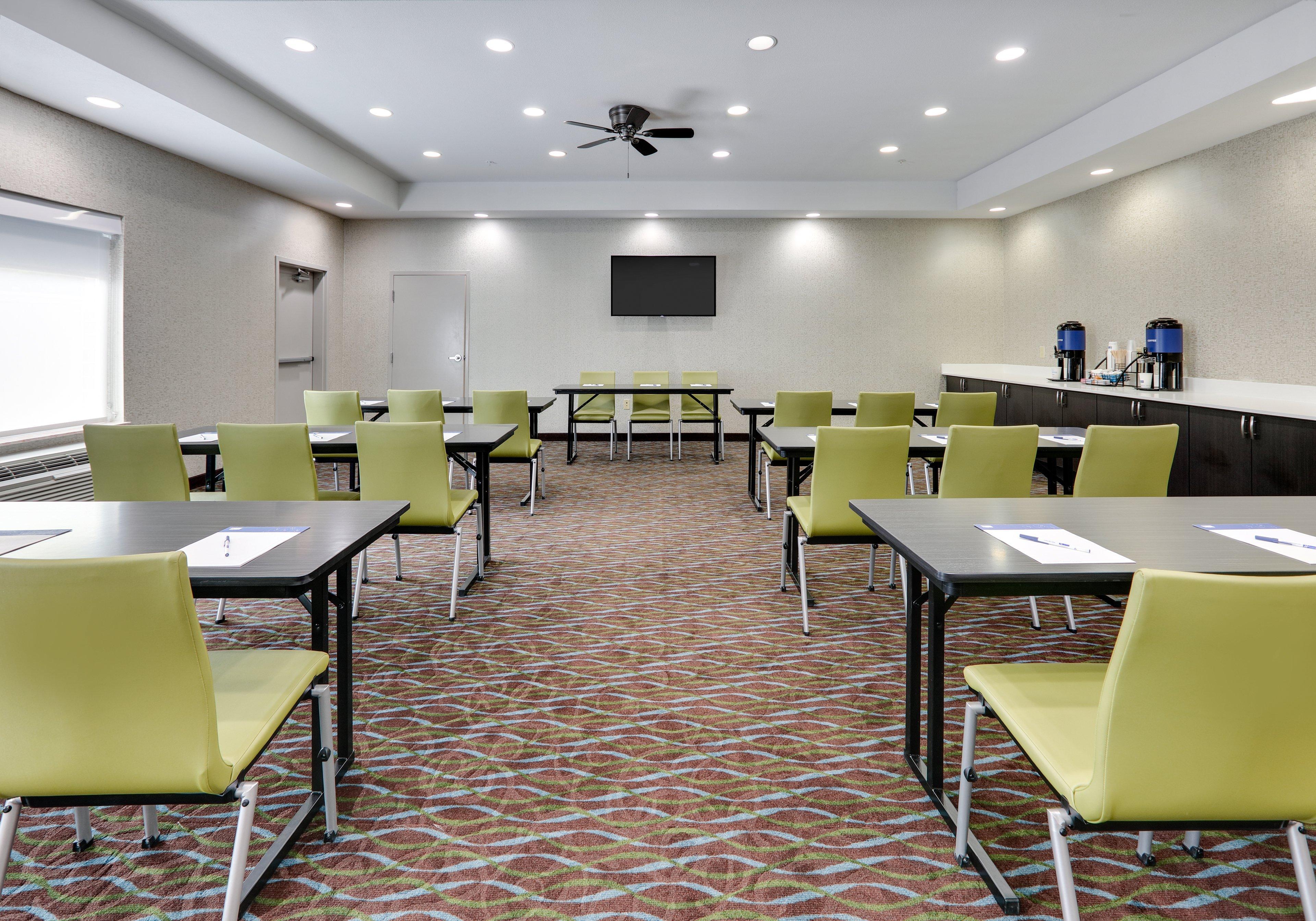 Holiday Inn Express Hotel & Suites Cleburne By Ihg Extérieur photo